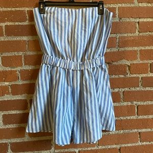 Zaful seersucker blue white striped chambray strapless romper NWOT